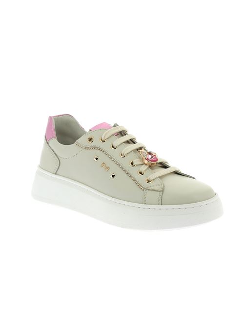 sneakers da donna in pelle bianco latte NERO GIARDINI | E513060D713